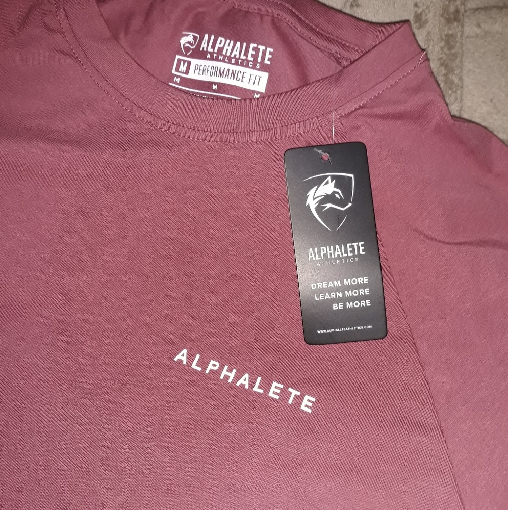 Alphalete Men shirt